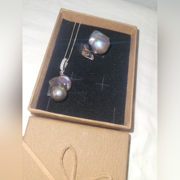 Freshwater Baroque Pearl Jewelry - Picture 3 of 10